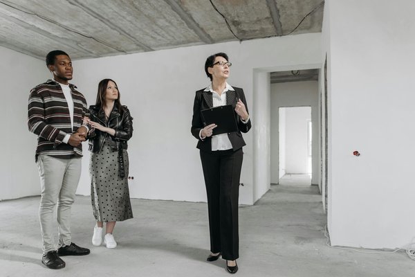 Comment choisir le meilleur porteur bébé en bois pour 2024